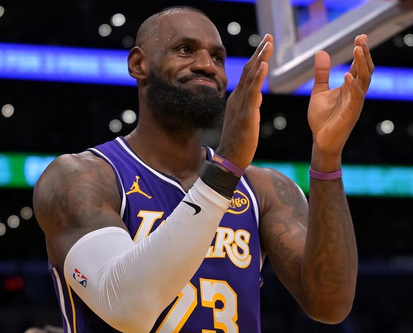 世界杯高清直播-NBA今日里程碑！大帝超越大梦，哈登超越一哥，老詹2600记三分球